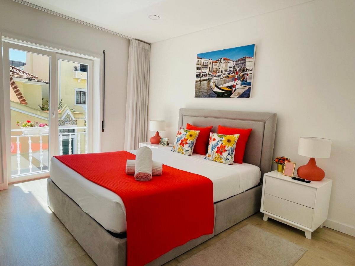 Central Tiled Apartment Aveiro Dış mekan fotoğraf