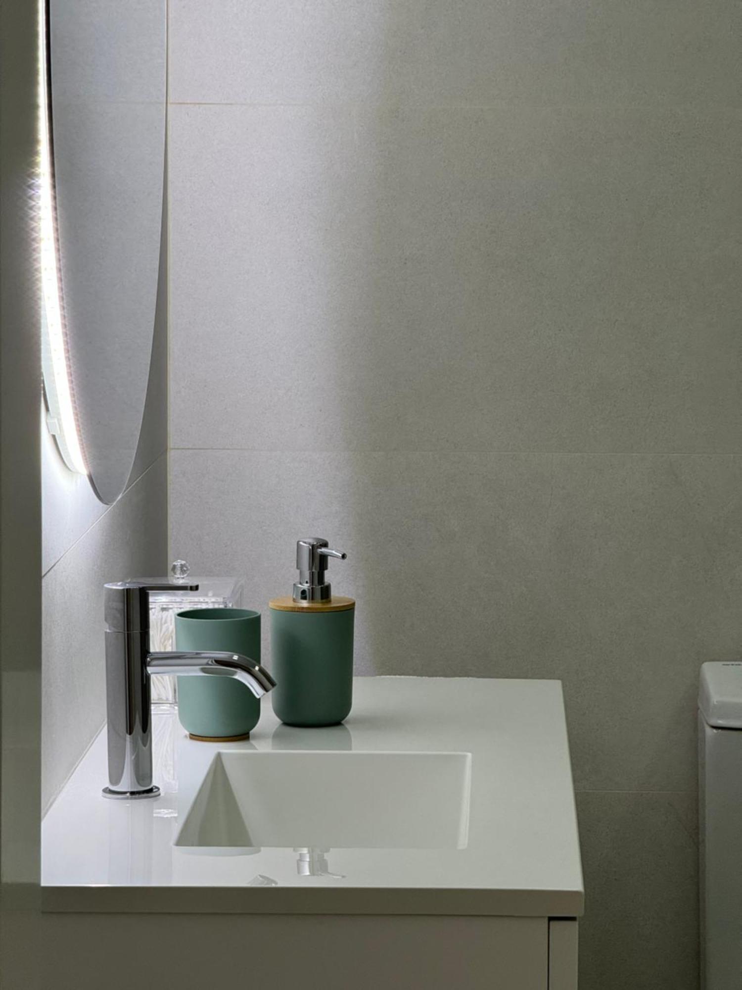 Central Tiled Apartment Aveiro Dış mekan fotoğraf