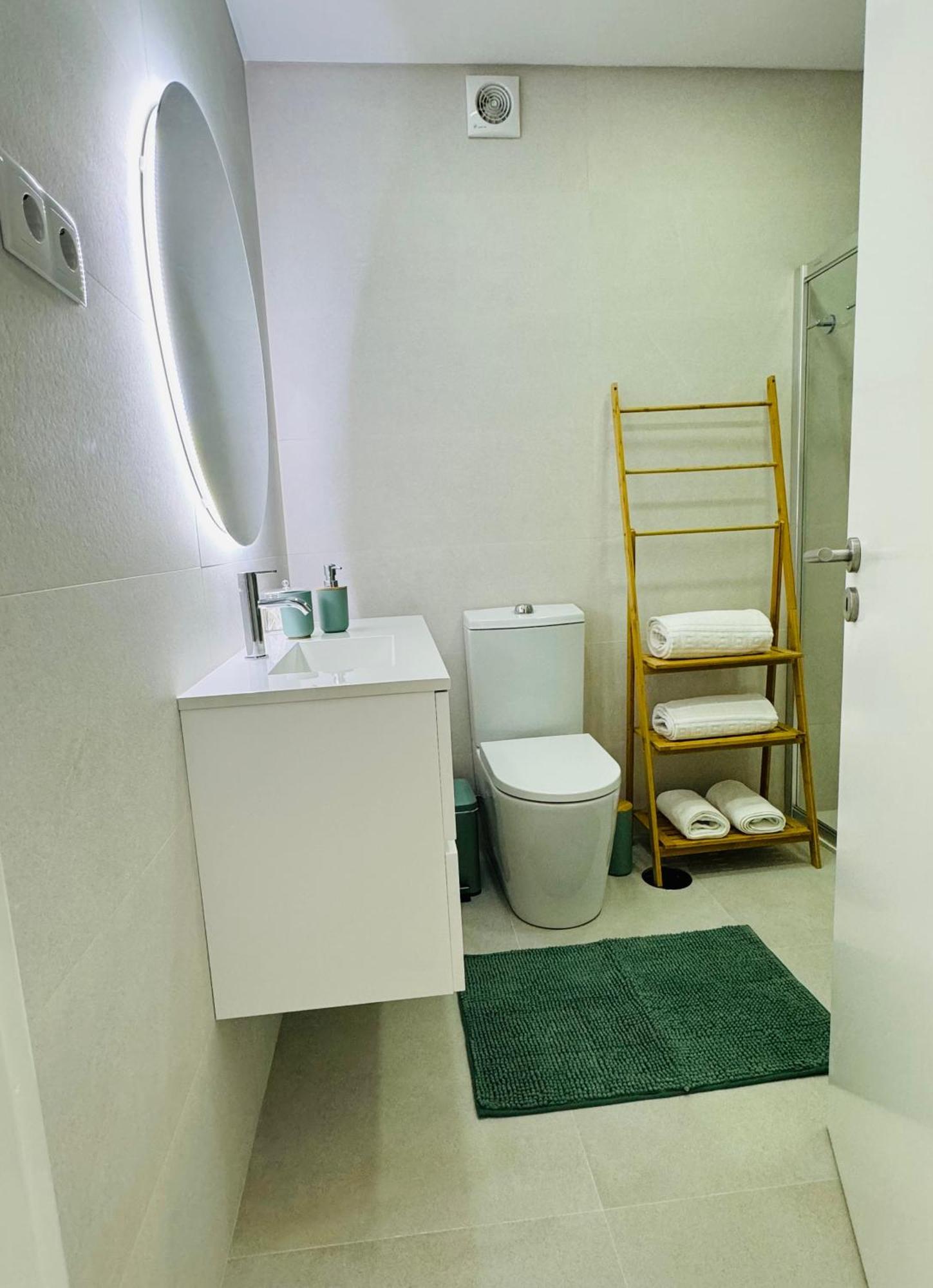 Central Tiled Apartment Aveiro Dış mekan fotoğraf